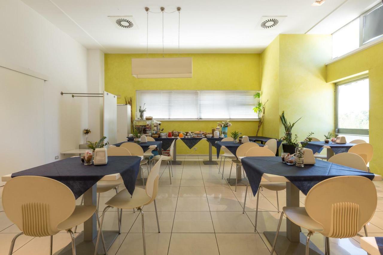 Silver Hotel Матино Екстериор снимка